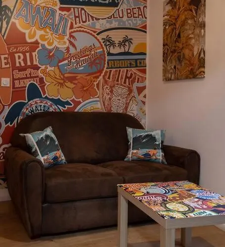 Hawai Wifi Hypercentre Arenes アパート *